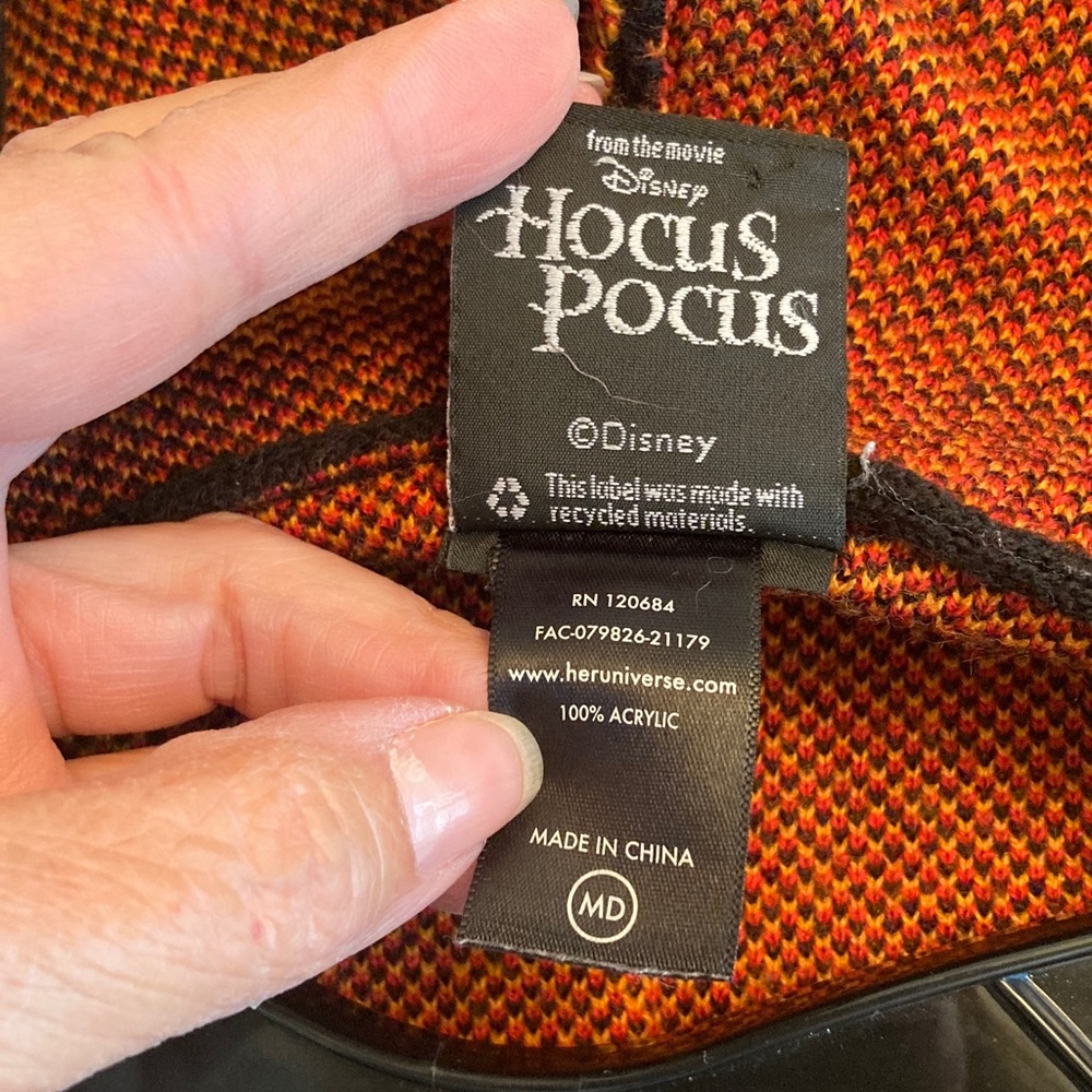Disney Hocus Pocus Black Cardigan with Halloween Motifs - Picture 7 of 9